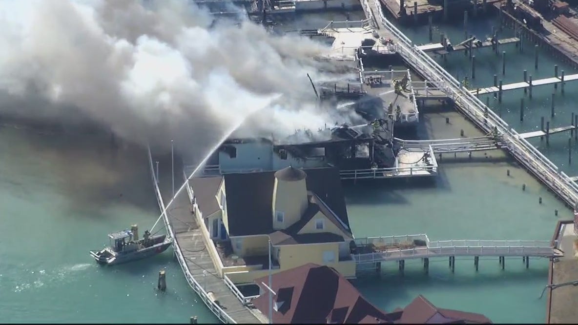 Six homes burn down on Harsens Island in Lake St. Clair